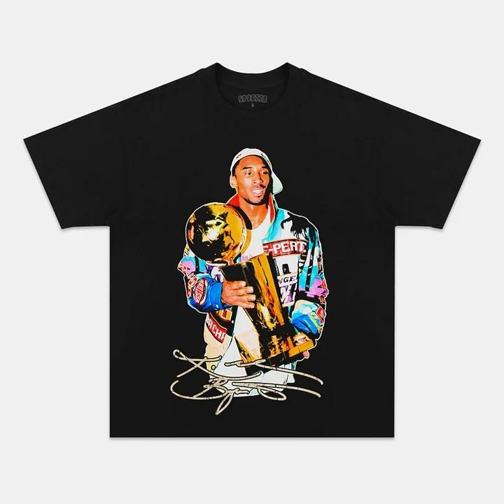 KOBE TROPHY Tee | Vintage Tee Graphic T-Shirt Sweatshirt Hoodie | Sport Tee - Gift For Fan | HypeDripTees.com