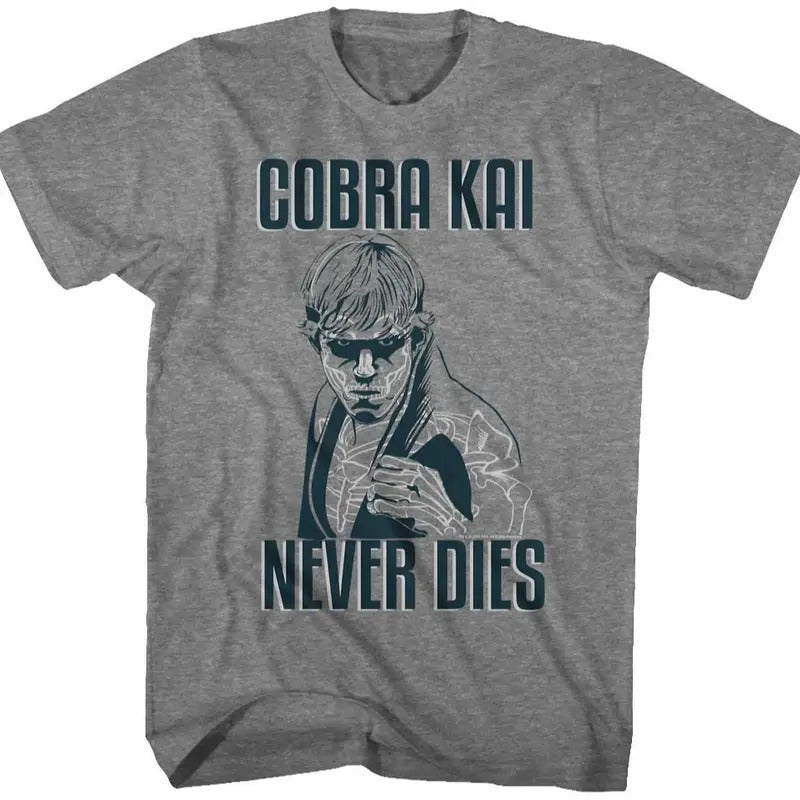 Karate Kid Cobra Kai Never Dies T-Shirt, 80s Movie, Vintage Tee, T-shirt for 1980s, T-shirt for men or women Classic...