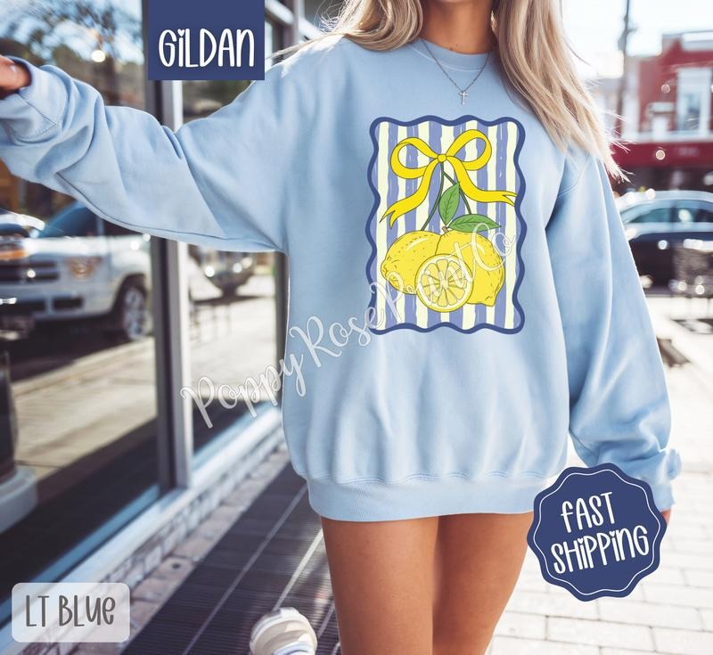 Lemon Aesthetic Gildan Sweatshirt, Fruit Summer Sweater, Cute Women's Crewneck, Gift For Her T-Shirts, Hoodie
