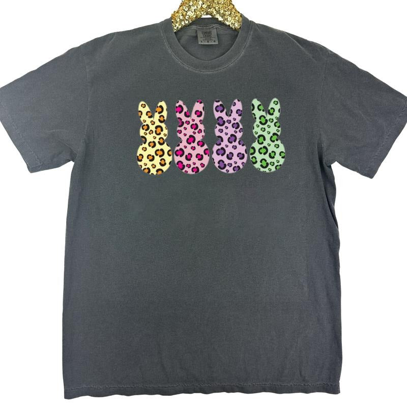 Leopard Peeps Print Comfort Colors T-Shirt Hoodie, Sweatshirt | HypeDripTees.com