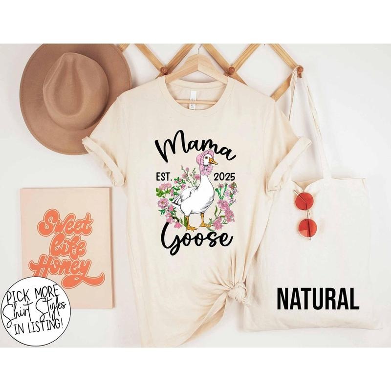 Mama Goose Shirt, Custom Mama Mothers Day Shirt, Mama Est 2025 Shirt, Funny Mama Shirt, New Mama Shirt, Pregnancy...
