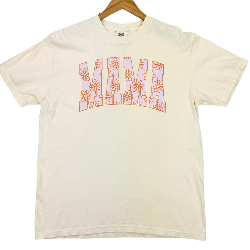 Mama Retro Flowers Comfort Colors T-Shirt Hoodie, Sweatshirt | HypeDripTees.com