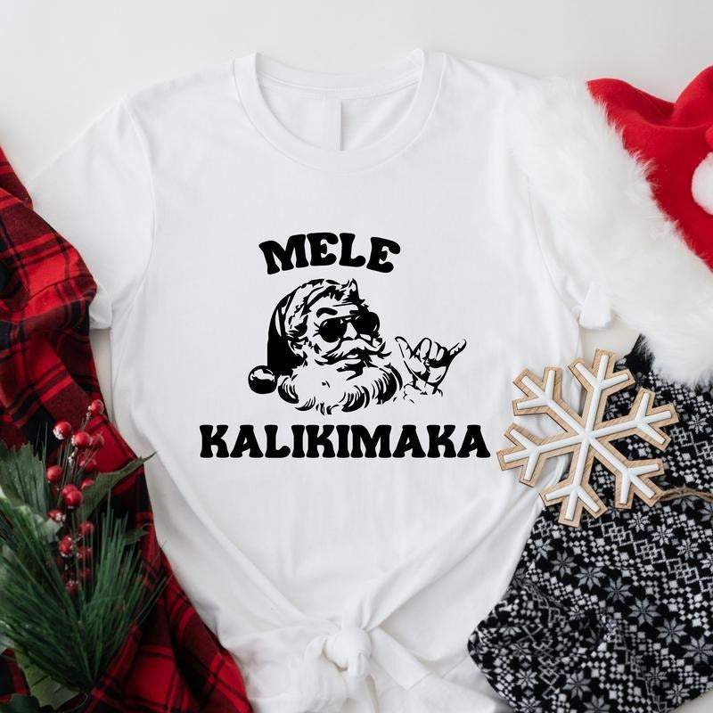Mele Kalikimaka Shirt, Hawaiian Christmas Shirt, Funny Christmas Gift T-Shirt, Beach X-mas Party Tee, Festive Holiday...