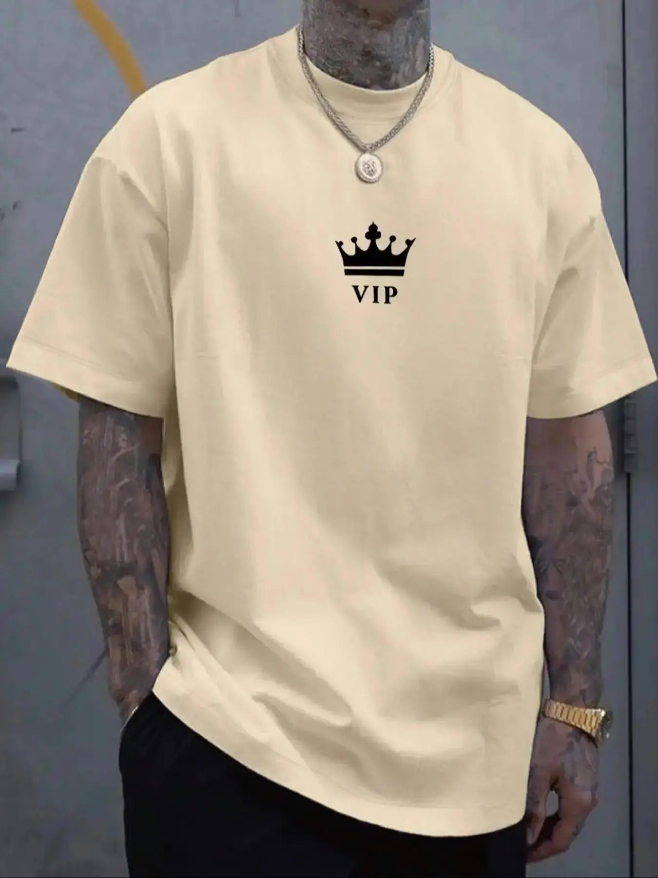 Men's "VIP" Graphic Print Round Neck Tee, Summer 2024 Regular Fit Casual Fashion Short Sleeve T-shirt for Summer,...