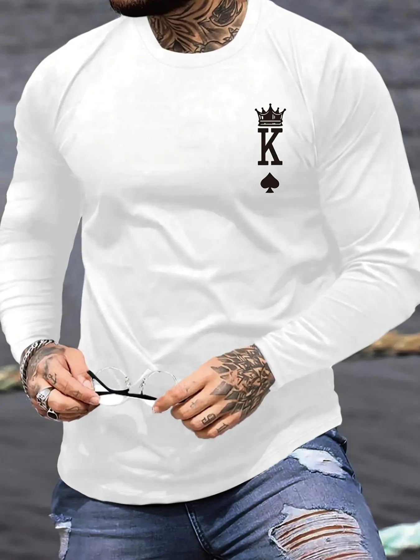 Men's Regular Fit Crown & Letter Print Long Sleeve Tee, Casual Comfy Round Neck T-shirt for Spring, Fashion Men's Top for...