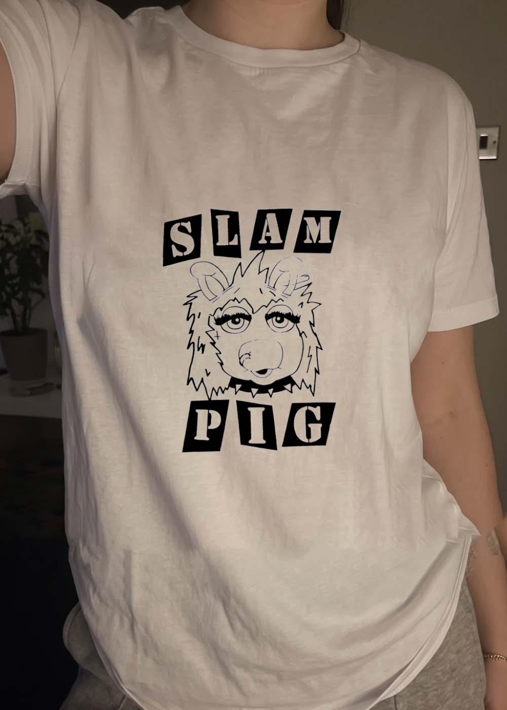 Miss Piggy Punk Aesthetic Slam Pig Graphic T-Shirt