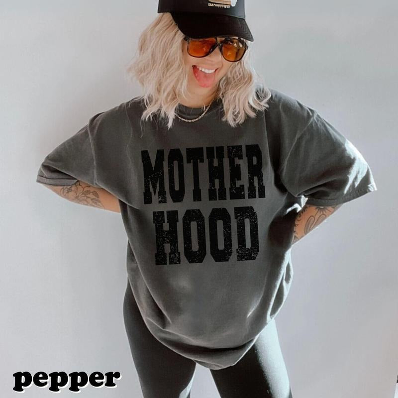 Mother Hood Shirt Trendy Mama Tshirt Mom Life Tee Graphic Mom TShirt Motherhood Shirt Cool Mom Club Rad Mom Pepper...