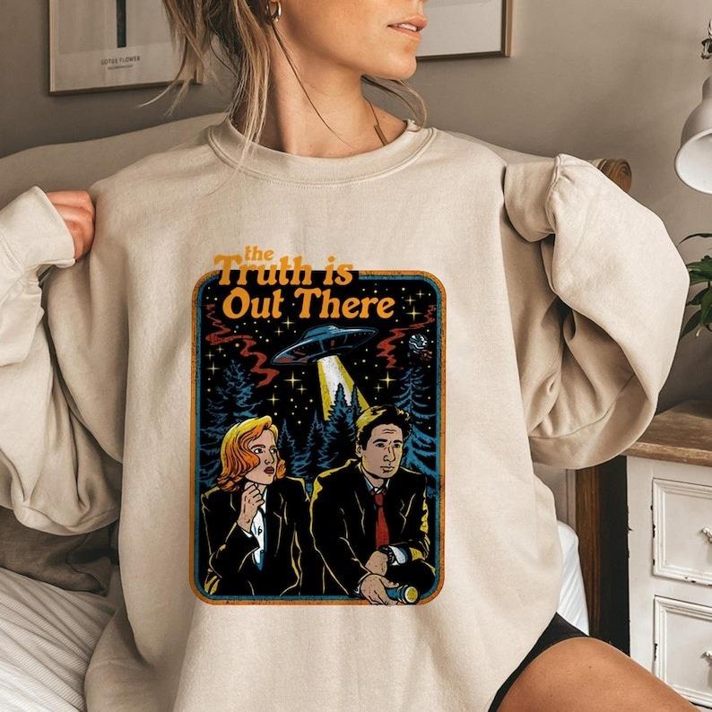 My X-Files, The truth is out there shirt, Scully and Mulder shirtstyle{n002}2 Hoodie, Sweatshirt | HypeDripTees.com