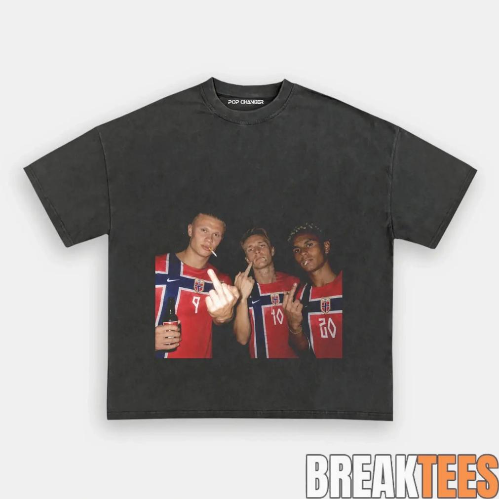 Norway Team Retro Football Supporter Graphic Tee