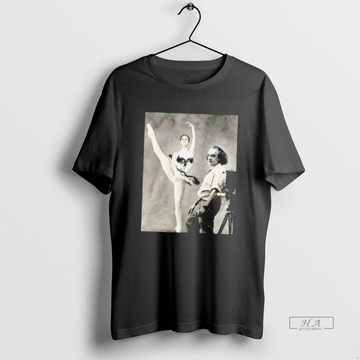 Official Gilles Larrain Photographer Of 1970s Drag Culture Dies At 86 Tee Hoodie, Sweatshirt | HypeDripTees.com