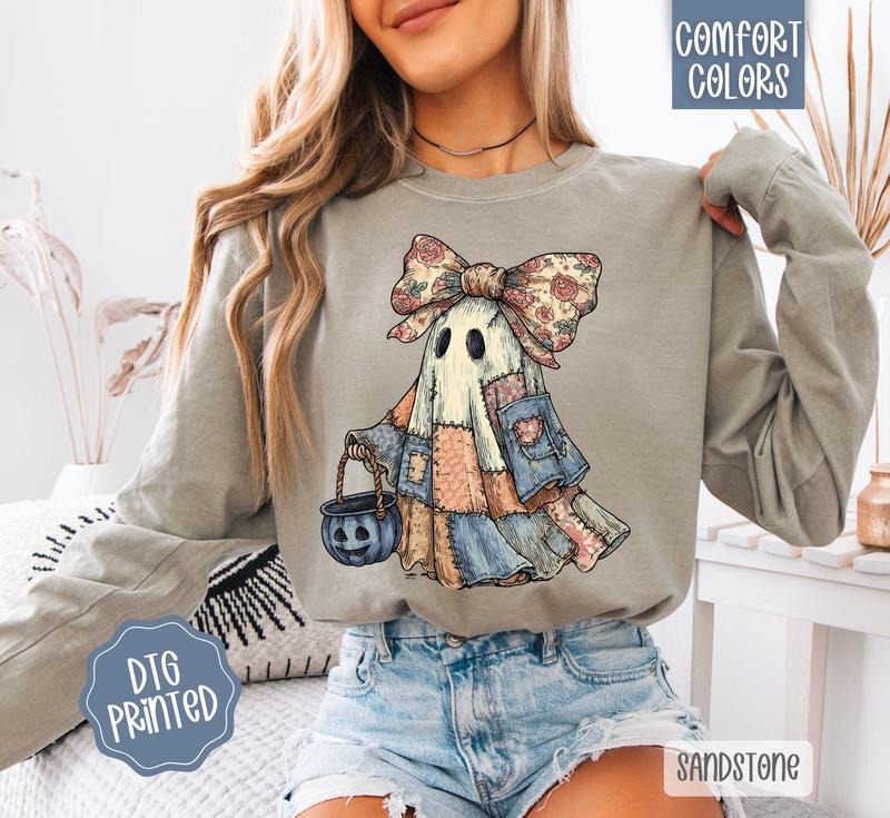 Patchwork Ghost Comfort Colors Long Sleeve T-Shirt, Cute Women's Halloween Tee Hoodie, Sweatshirt | HypeDripTees.com