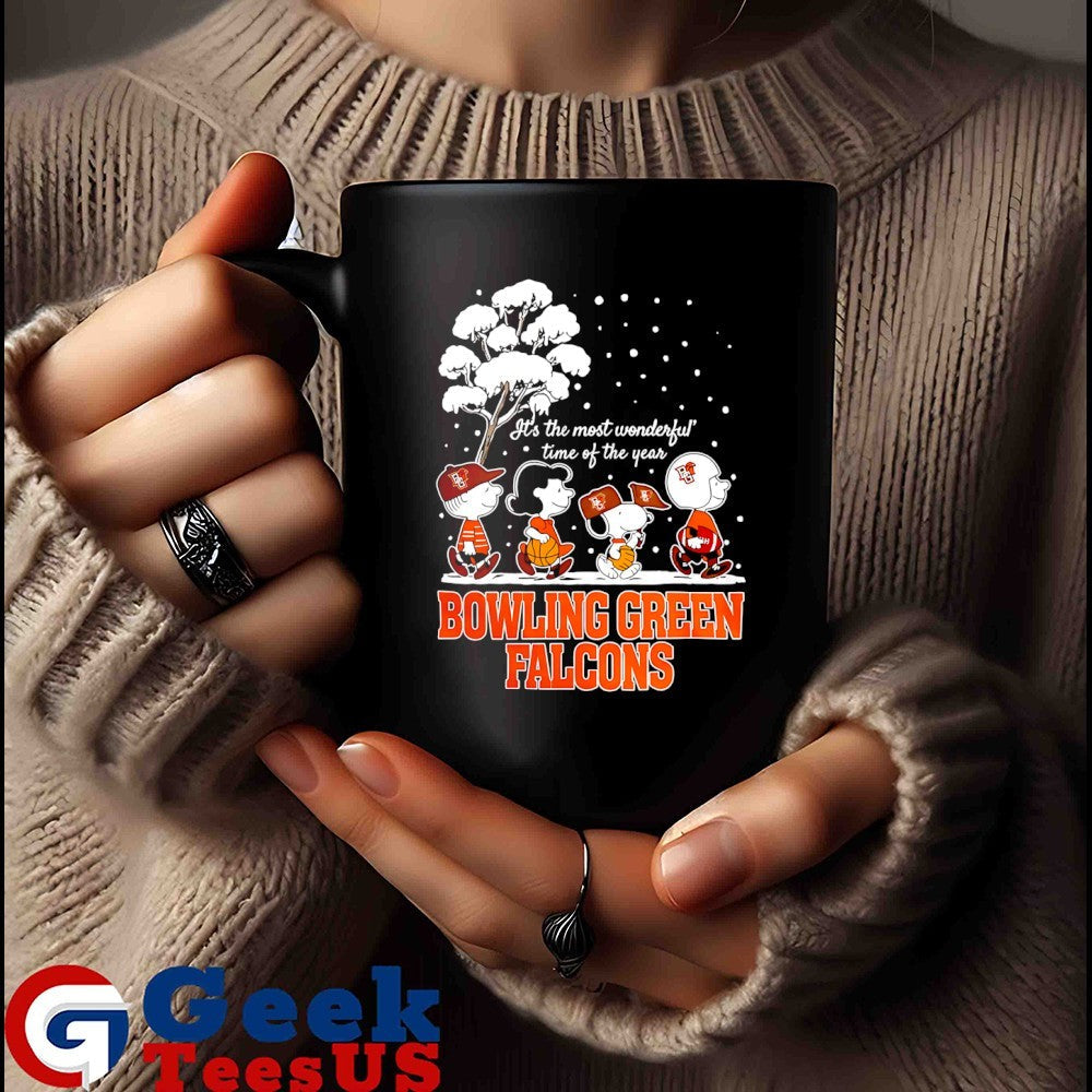 Peanuts characters Bowling Green Falcons it’s the most wonderful time of the year scene Christmas Season Holiday 2025 shirt
