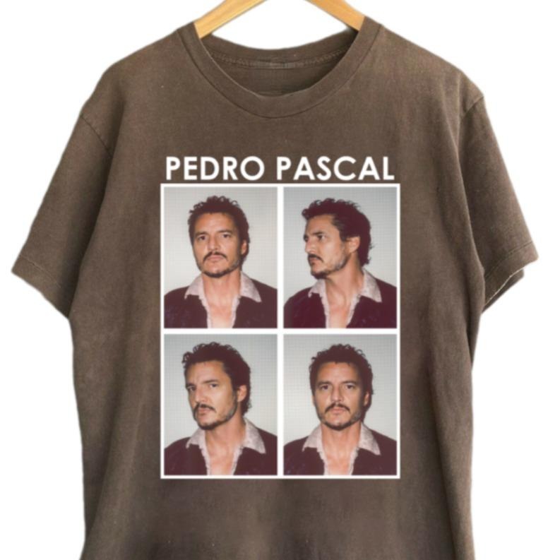 Pedro Pascal Meme Photo Shirt, Pedro Pascal Daddy Tee, 90s Graphic Tee, Gift For Women and Man Unisex T-Shirt Hoodie,...