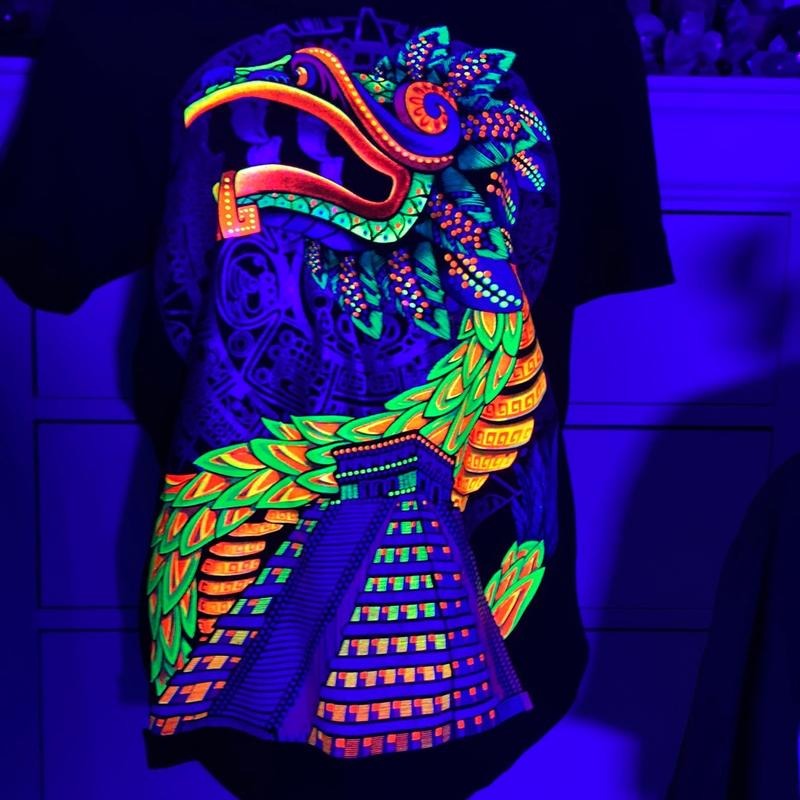 Quetzalcoatl colores t-shirt Cotton Black Menswear Hoodie, Sweatshirt | HypeDripTees.com
