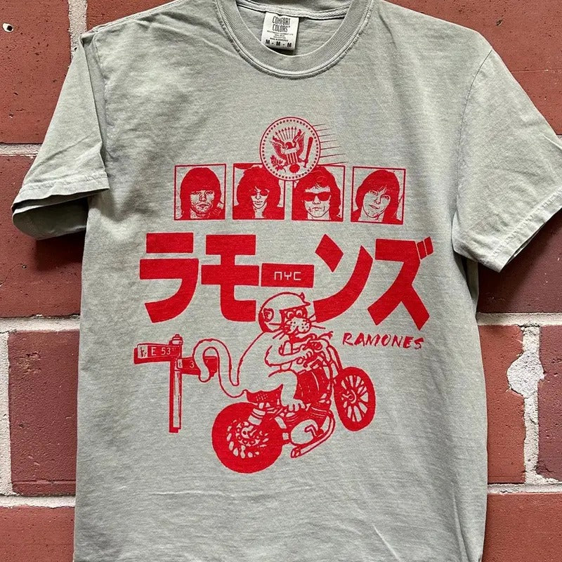 Ramønes fan art T-shirt Sweatshirt Hoodie | HypeDripTees.com
