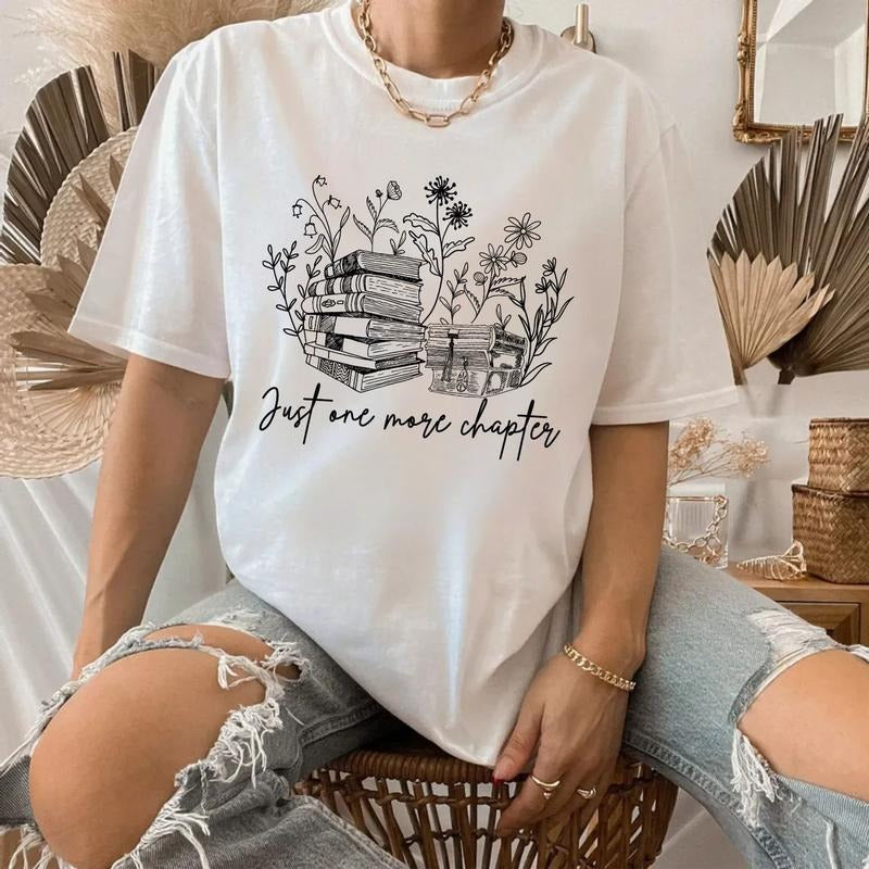 Reading Sweatshirt, Just One More Chapter Sweatshirt, Librarian Shirt, Bookish Crewneck, Book Lover Gift, Books Pullover,...