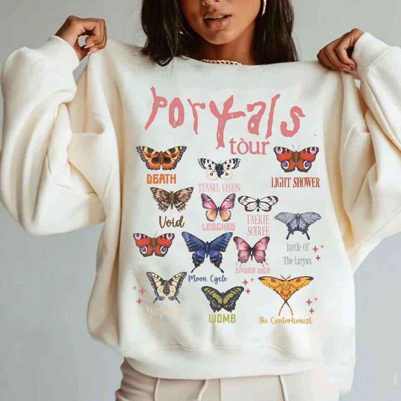Retro MeIanie Merch Sweatshirt, Tour Concert Outfit, Gift For Fans, Unisex Long Sleeve Crewneck Sweatshirt T-Shirts, Hoodie