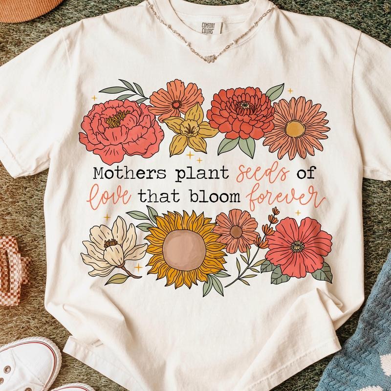 Retro floral mama quote t-shirt, mama floral mom sweatshirt Hoodie | HypeDripTees.com