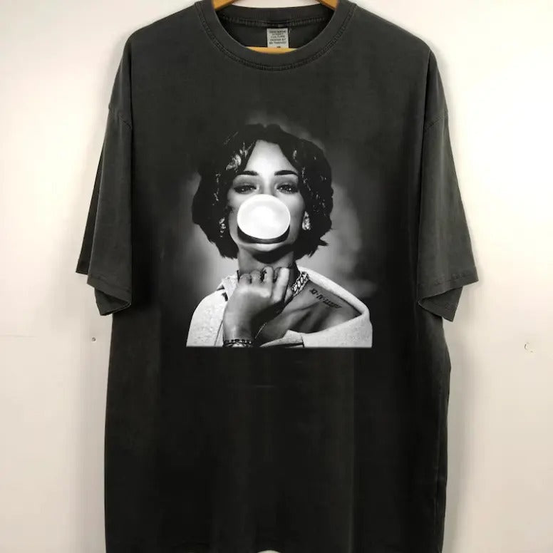 Rihannaaa 90s music shirt, Pop Music Fan shirt, Tour Shirt Hoodie, Sweatshirt | HypeDripTees.com