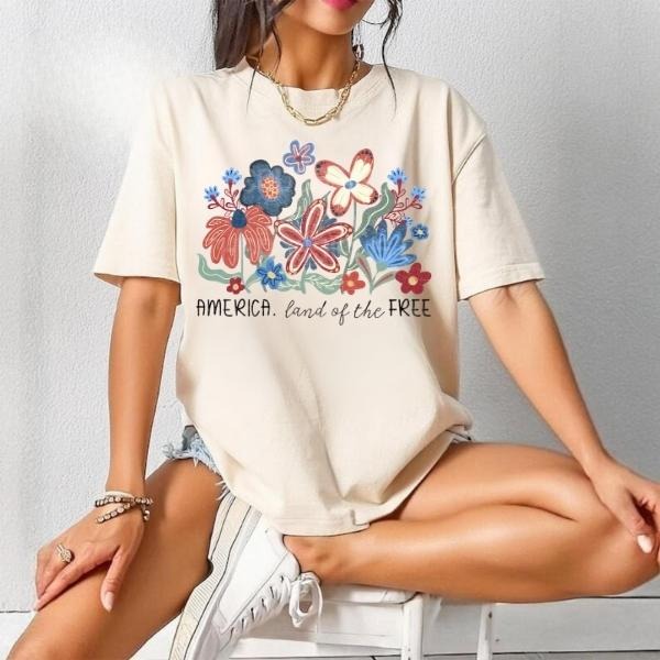 Land of the Free Because of the Brave Shirt, 4th of July & Memorial Day Tee, Floral America T-Shirt Sweatshirt, USA Pride...
