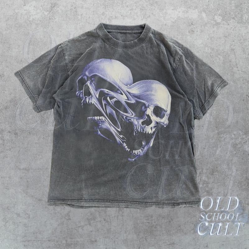 Screaming Skull Vintage 90s Graphic Shirt, Skeleton Y2k Goth Retro Tee, 2000s Emo Clothes, Nostalgia Melting Skull...