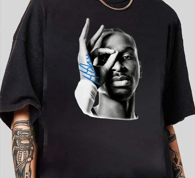 Shaai Gilgeous-Alexander T-Shirt Stylish Gift for Her Pair with Anything Hoodie, Sweatshirt | HypeDripTees.com