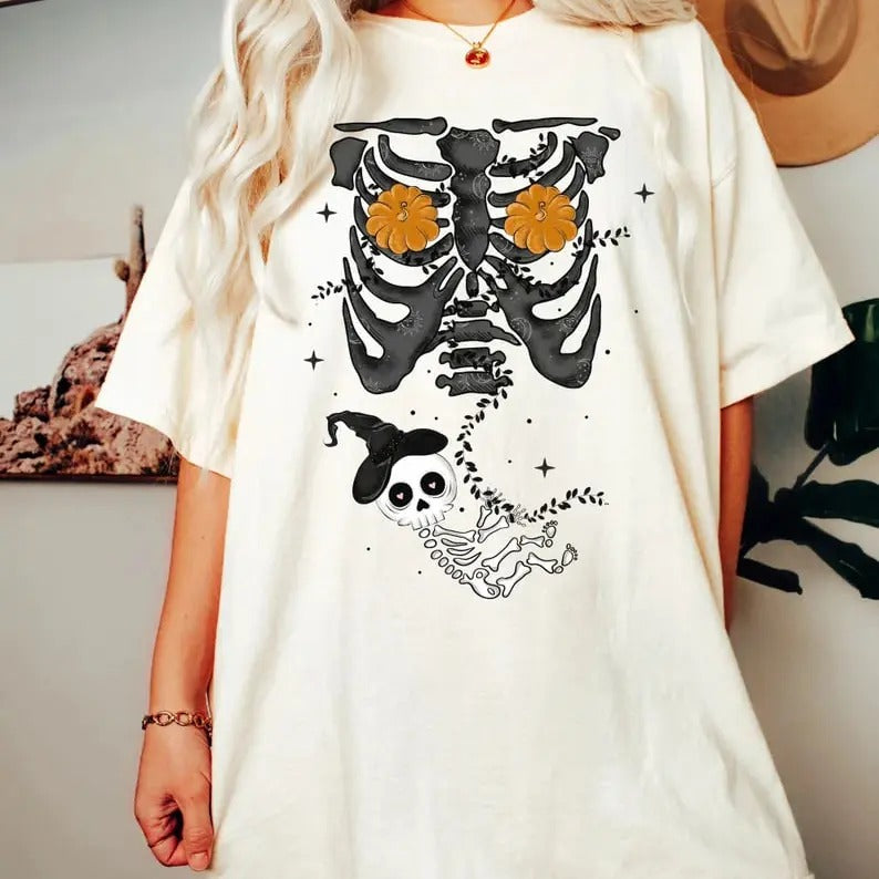 Skeleton Halloween Maternity Shirt, Funny Pregnancy Announcement Shirt 2024, Pregnant Women Costume, Fall New Mom...