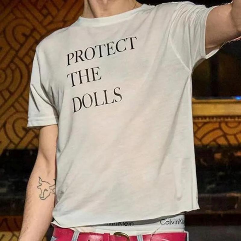Slogan Baby Tee - 'Protect The Dolls' Cropped T-Shirt, Y2K Coquette Aesthetic, Tshirt Print, 90s
