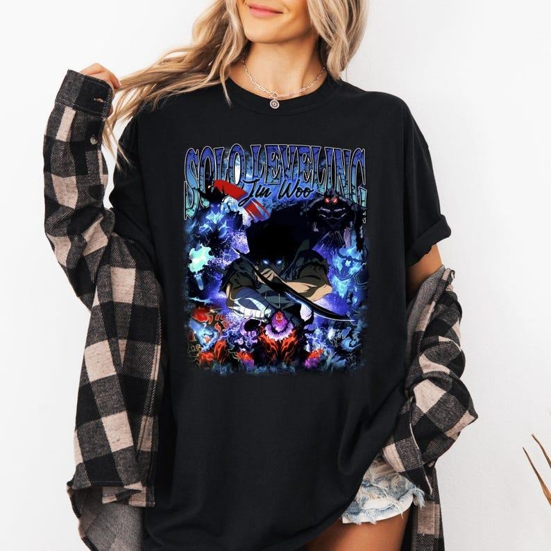 Solo Leveling Shirt, Jin Woo Beru Anime Shirt, Anime Gifts, Japanese Manga T shirt Hoodie, Sweatshirt | HypeDripTees.com