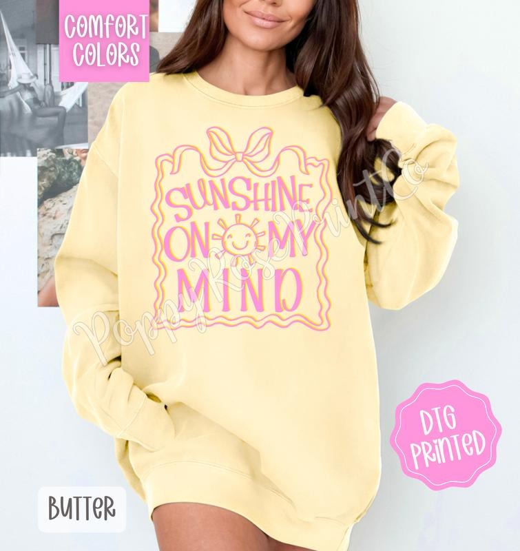 Sunshine On My Mind Comfort Colors Sweatshirt, Cute Summer Sweater, Girly Beach Crewneck T-Shirts, Hoodie | HypeDripTees.com