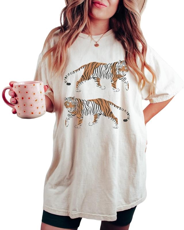 Tiger T-shirt, Tiger Graphic Tee, Tiger Tee Boho T-shirt Sweatshirt,  Hoodie | HypeDripTees.com