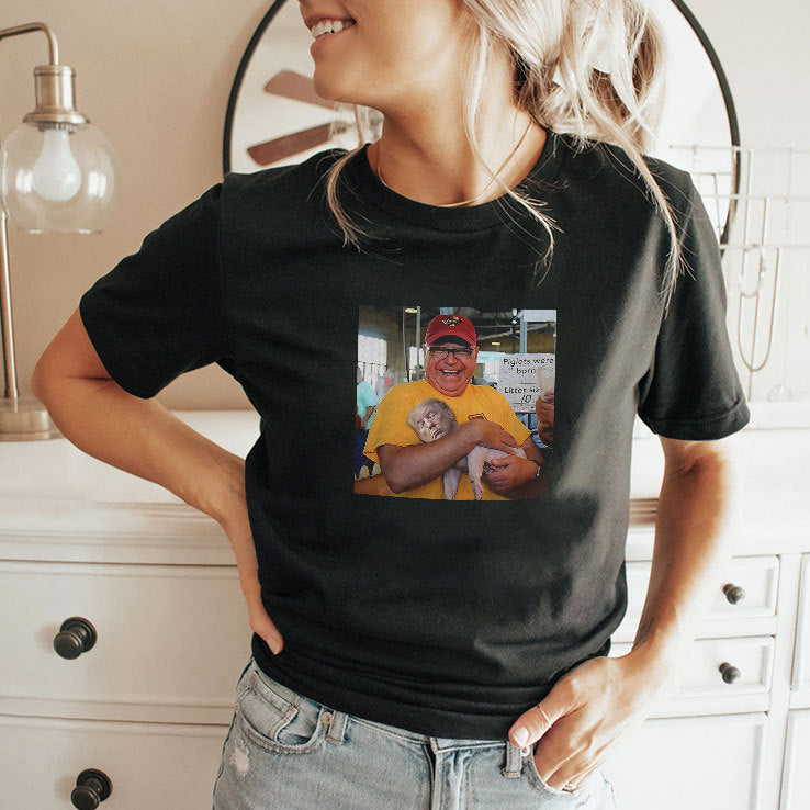 Tim Walz Holding Trump Piglet Shirt