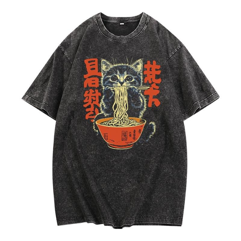 Trendy Washed Women's T - Shirt: Chic Kitten - Noodles Design for a Fashion