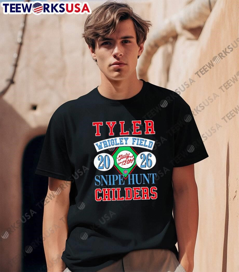 Tyler Childers Concert Wrigley Field July 12th 2026 Snipe Hunt T-Shirt