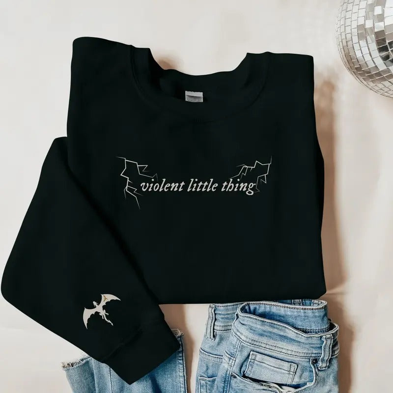 [Up To 5XL] Violent Little Thing Sweatshirt With Dragon Sleeve Print Crewneck Bookish Sweater Fourth Wing Iron Flame Fan Gift Basgiath Violet Booktok