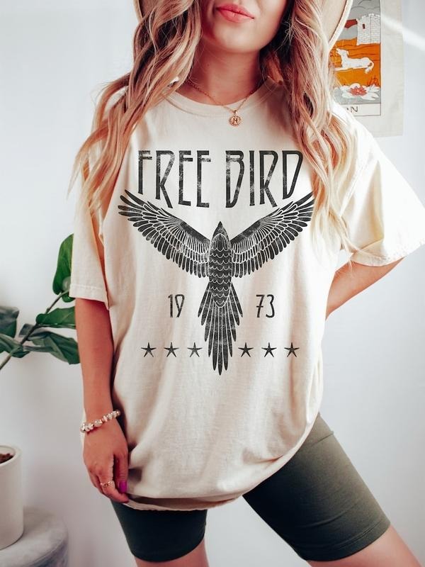 Victoria Maxwell, Unisex T-shirt, Crewneck, Vintage Free Bird Shirt, Boho Free Bird Shirt, Loose-Fitting, Retro Graphic...