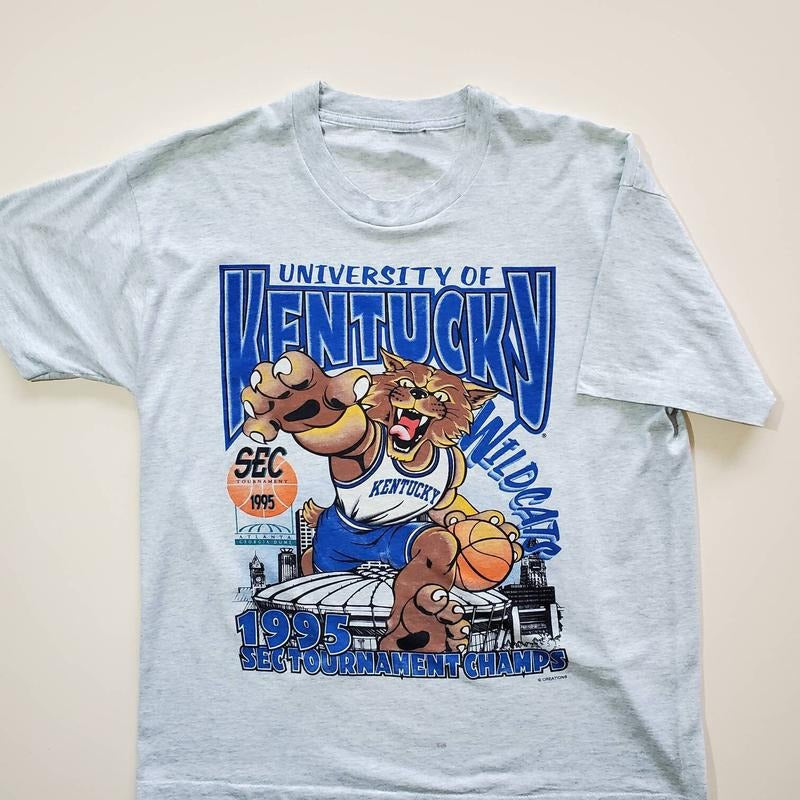Vintage 1995 Kentucky Wildcats T-Shirt Classic Cotton college merch Menswear Top Hoodie, Sweatshirt | HypeDripTees.com