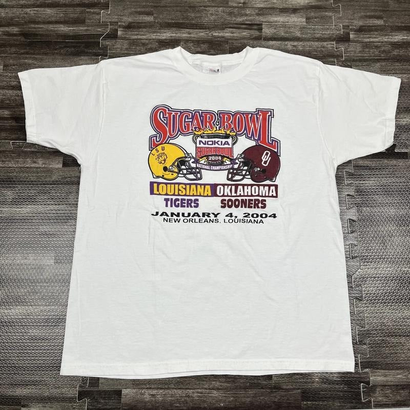 Vintage 2004 BCS National Championship Sugar Bowl T-shirt Retro Sweatshirt Hoodie Unisex47 | HypeDripTees.com