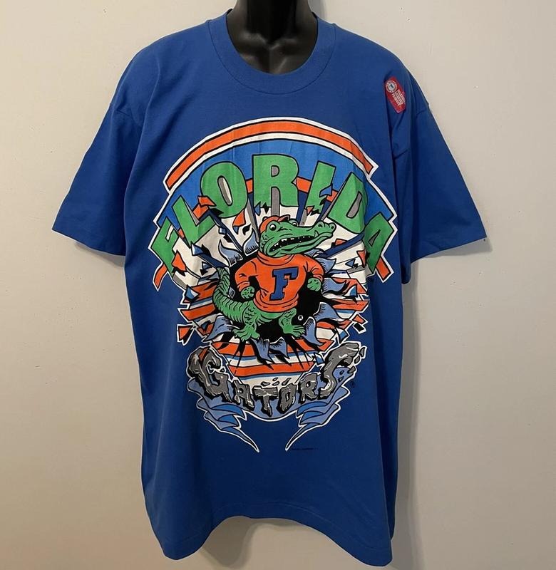 Vintage 90's FLORIDA GATORS Magic Johnson T's T-SHIRT NEW Unisex T-shirt Sweatshirt Hoodie 49 | HypeDripTees.com