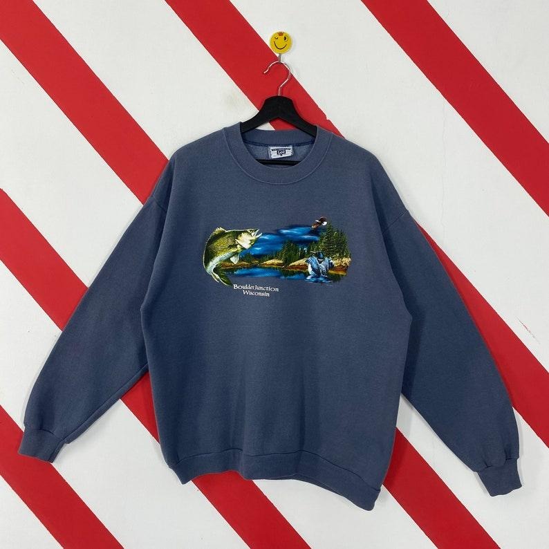Vintage 90s Outfitters Sweatshirt Fish Crewneck Duck Sweater Pullover Field Stream National Wildlife Habitat Eagle Print...