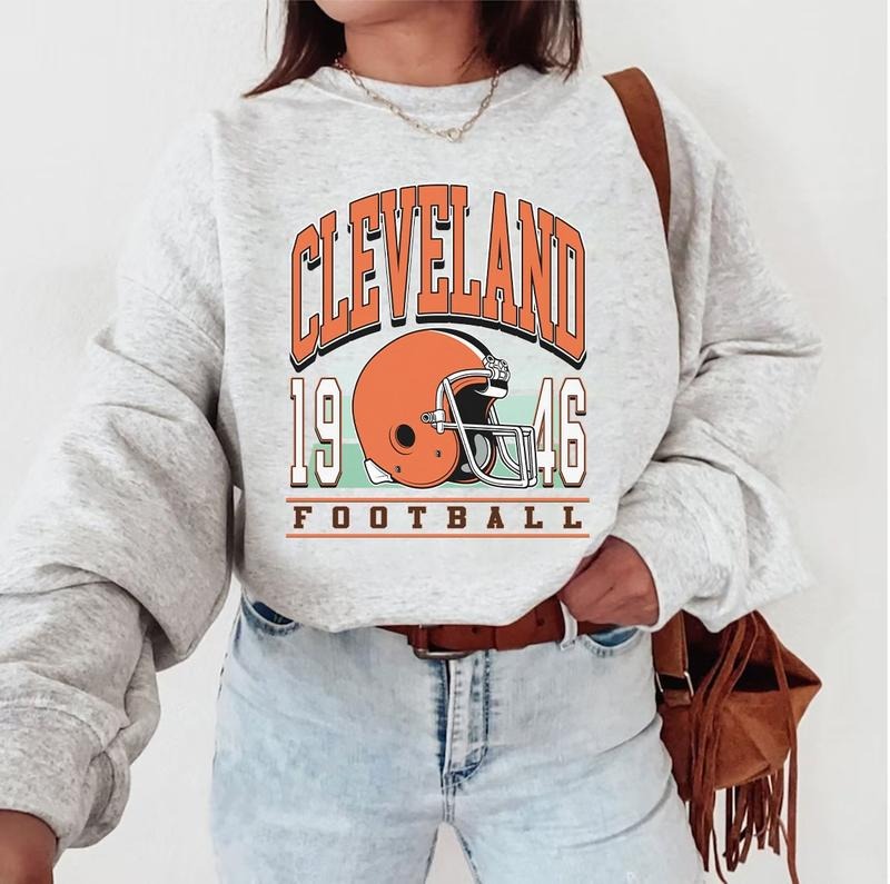 Vintage Cleveland Football Sweatshirt, Vintage Style Cleveland Football Crewneck, America Football Sweatshirt, Cleveland...