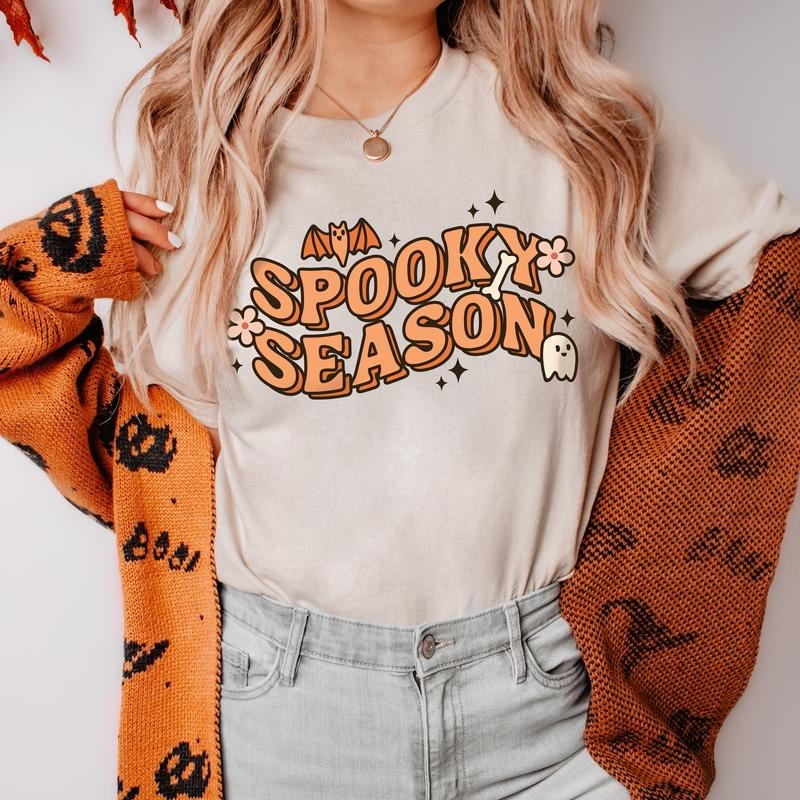 Vintage Halloween Shirt Halloween Sweatshirt Halloween Sweatshirt Spooky Season T Shirt Retro Halloween Sweater  T-shirt,...