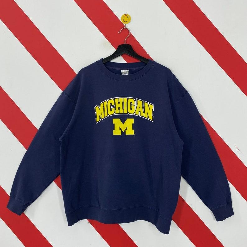 Vintage University Of Michigan Sweatshirt Michigan Crewneck Michigan Wolverines Sweater Pullover Michigan State Print...