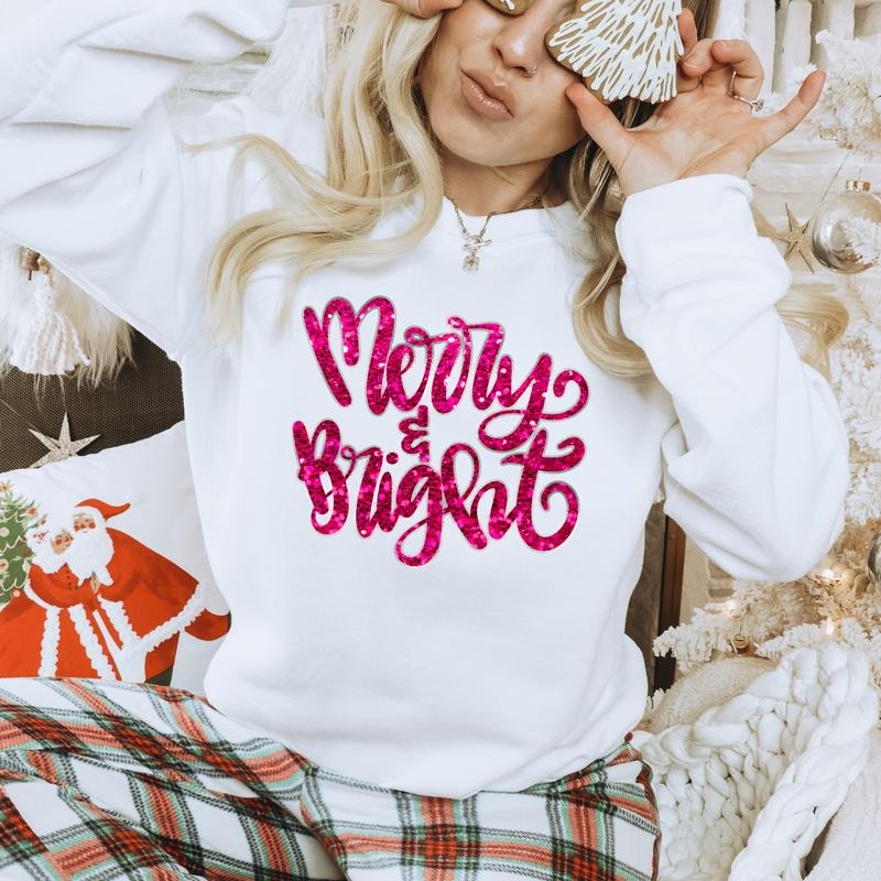 White Merry & Bright Unisex Gildan Sweatshirt T-Shirts, Hoodie | HypeDripTees.com