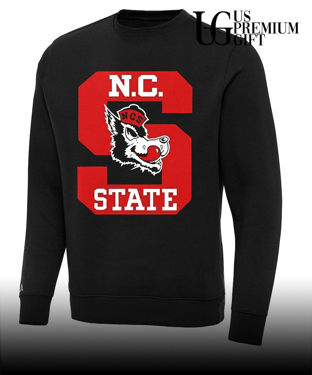 Will Wade Slobbering Wolf shirt