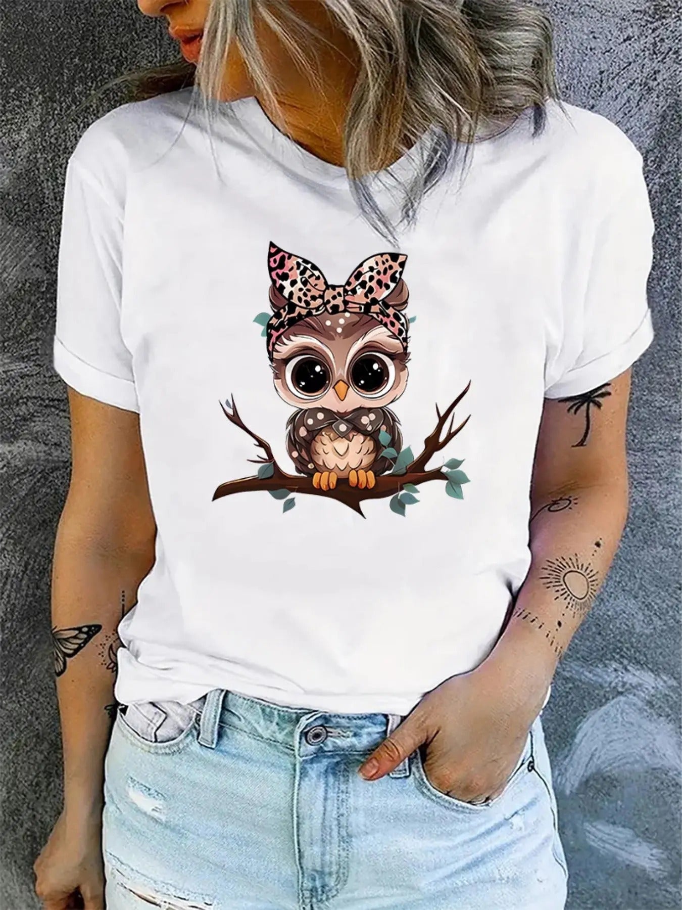 Women's Cartoon Owl Print Round Neck Tee, Cute Short Sleeve Crew Neck T-Shirt for Daily Wear, Casual All Seasons Top for...