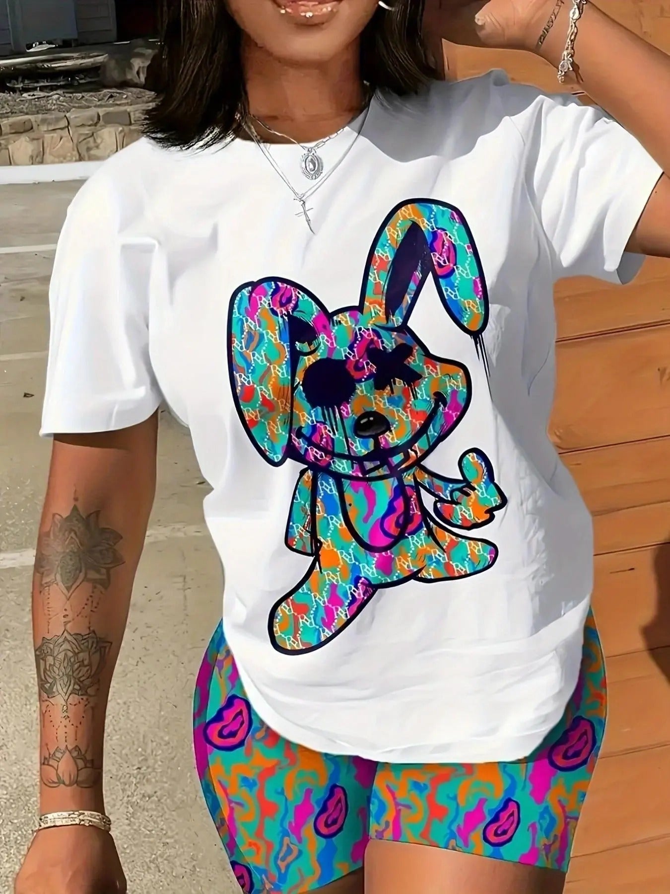 Women's Cartoon Rabbit Print Round Neck Tee, Fashion Casual Crew Neck T-shirt for Daily Holiday Vacation Outdoor Wear,...