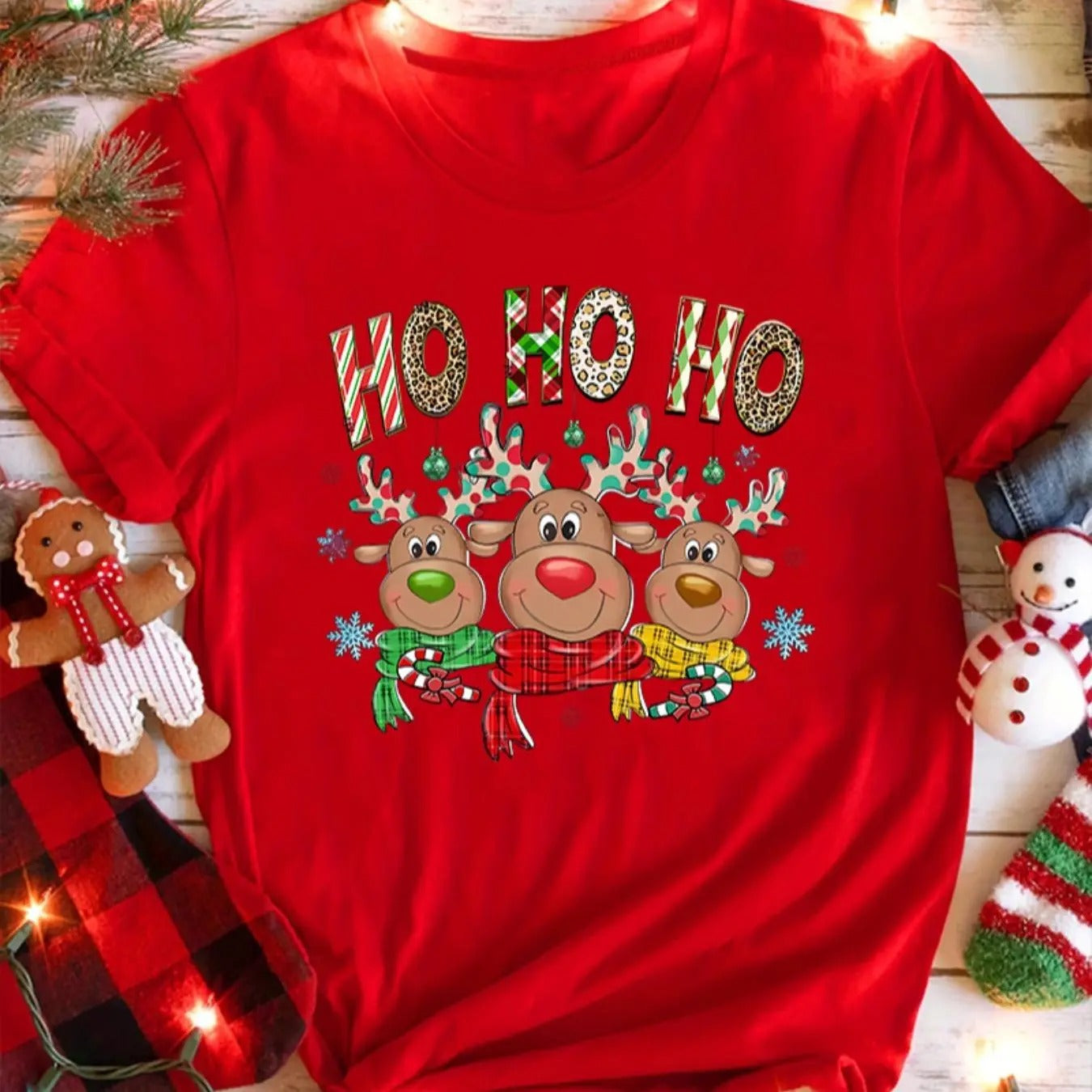 Women's Cartoon Reindeer & Letter Print Round Neck Tee, Casual Short Sleeve Crew Neck T-Shirt for Spring & Fall, Fashion...
