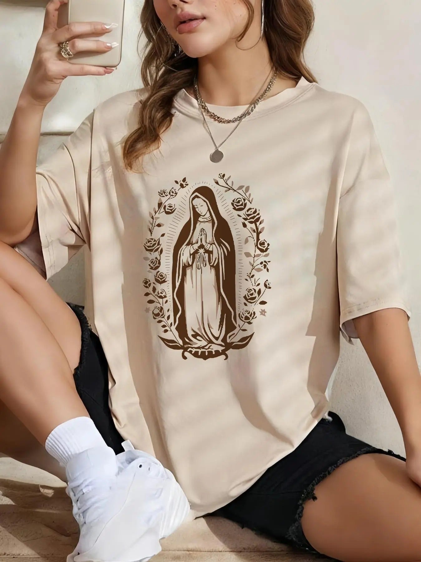 Women's Floral & Ethnic Pattern Round Neck Tee, Vintage Trendy Casual Short Sleeve T-shirt for Daily Wear, Ladies Summer...