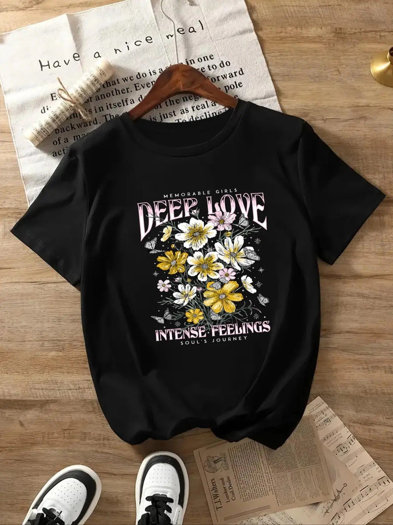 Women's Floral & Letter Print Round Neck Tee, Vintage Trendy Casual Short Sleeve T-shirt for Daily Wear, Ladies All...